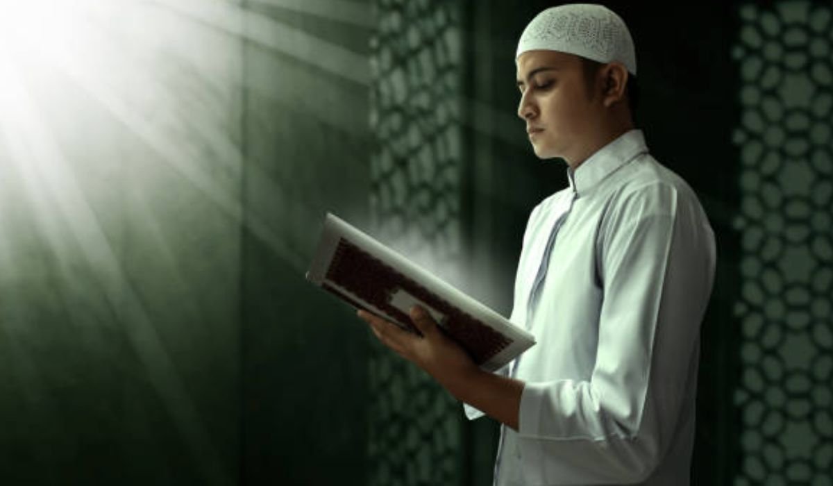 Muslims Depend on the Qur’an and Sunnah